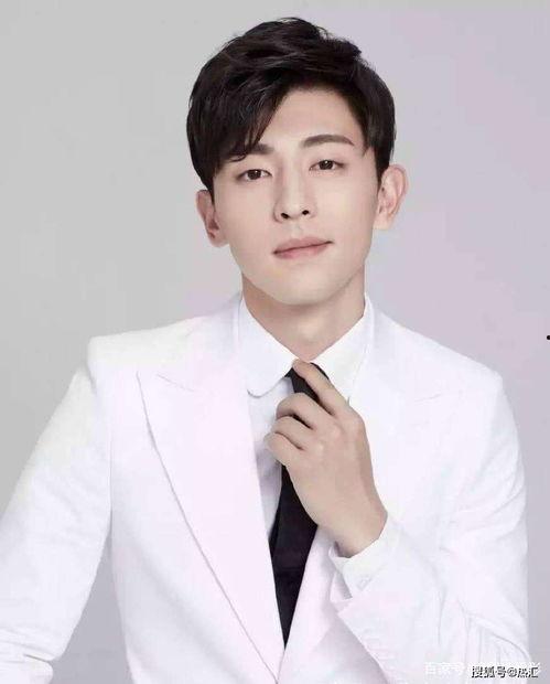 娱乐圈爆料君黄景瑜,娱乐圈爆料君的星光璀璨之路 第3张 娱乐圈爆料君黄景瑜,娱乐圈爆料君的星光璀璨之路 第3张